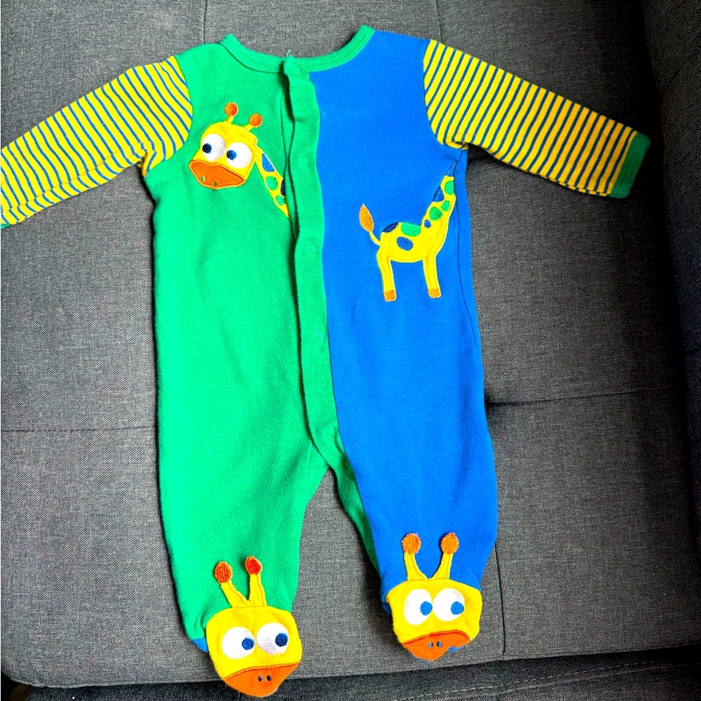 Vintage Nuby color giraffe color block baby footie onesie 3-6 m